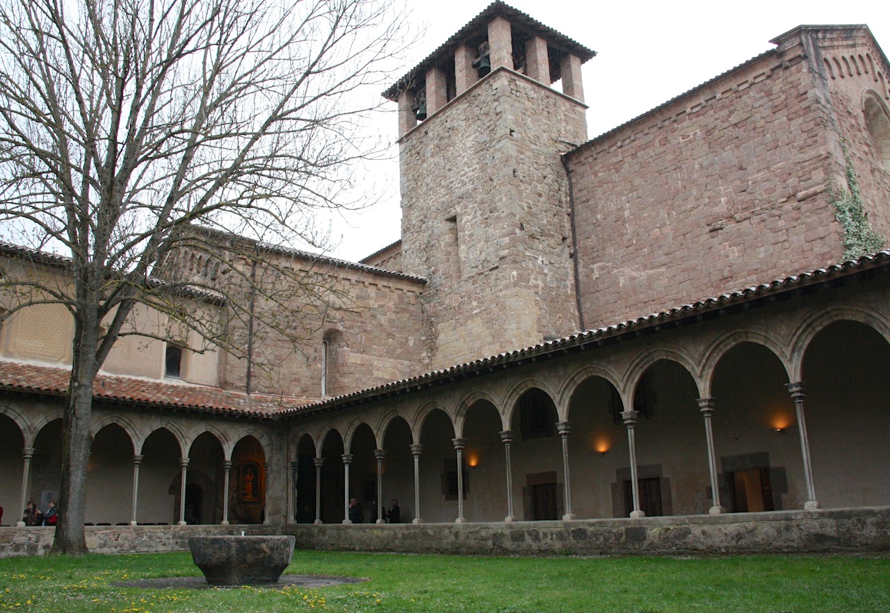 monestir-abadesses